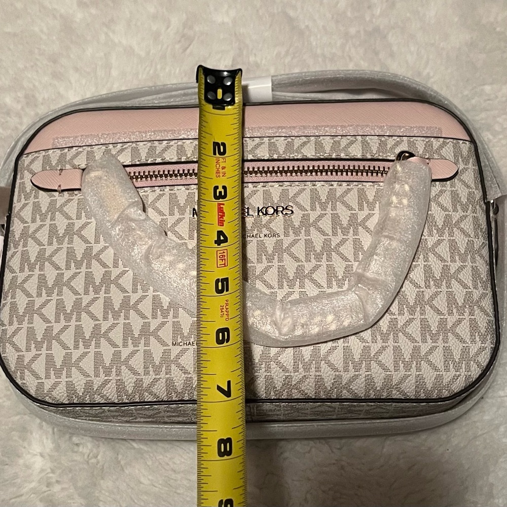 NEW Michael Kors Pink and Cream Crossbody Bag - Picture 7 of 9